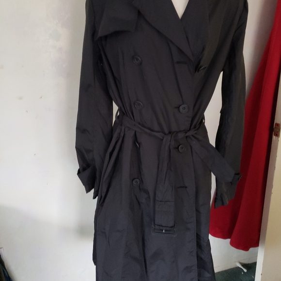 Raincoat - Picture 1 of 8